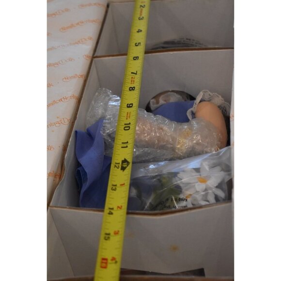 Vintage Hamilton Collection Porcelain Hand Painted Doll Inspired by Art of Zolan - Picture 8 of 10